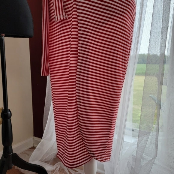 Red White Stripe Halter Wrap Dress Size Medium - Picture 4 of 9